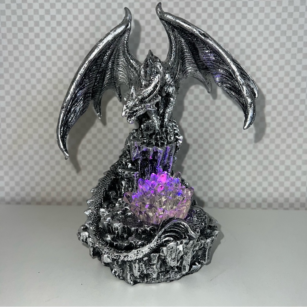 New Pewter Armored Guardian Dragon Sculpture LED Ight Up 7.5X 5.5X5.5 - Picture 4 of 12